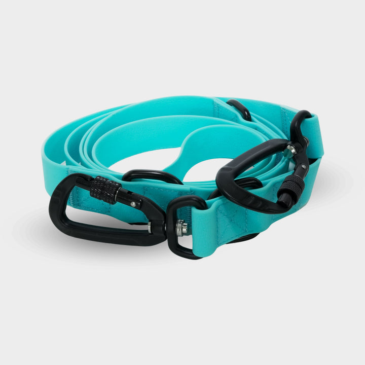 Water leash with HydroTex structured rubber for dogs - 2.2m, triple adjustable, safety carabiner, anti-slip function - turquoise