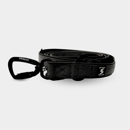 Lightweight adjustable Dog Leash with safety carabiner black
