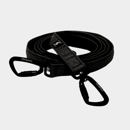 Lightweight adjustable Dog Leash with safety carabiner black